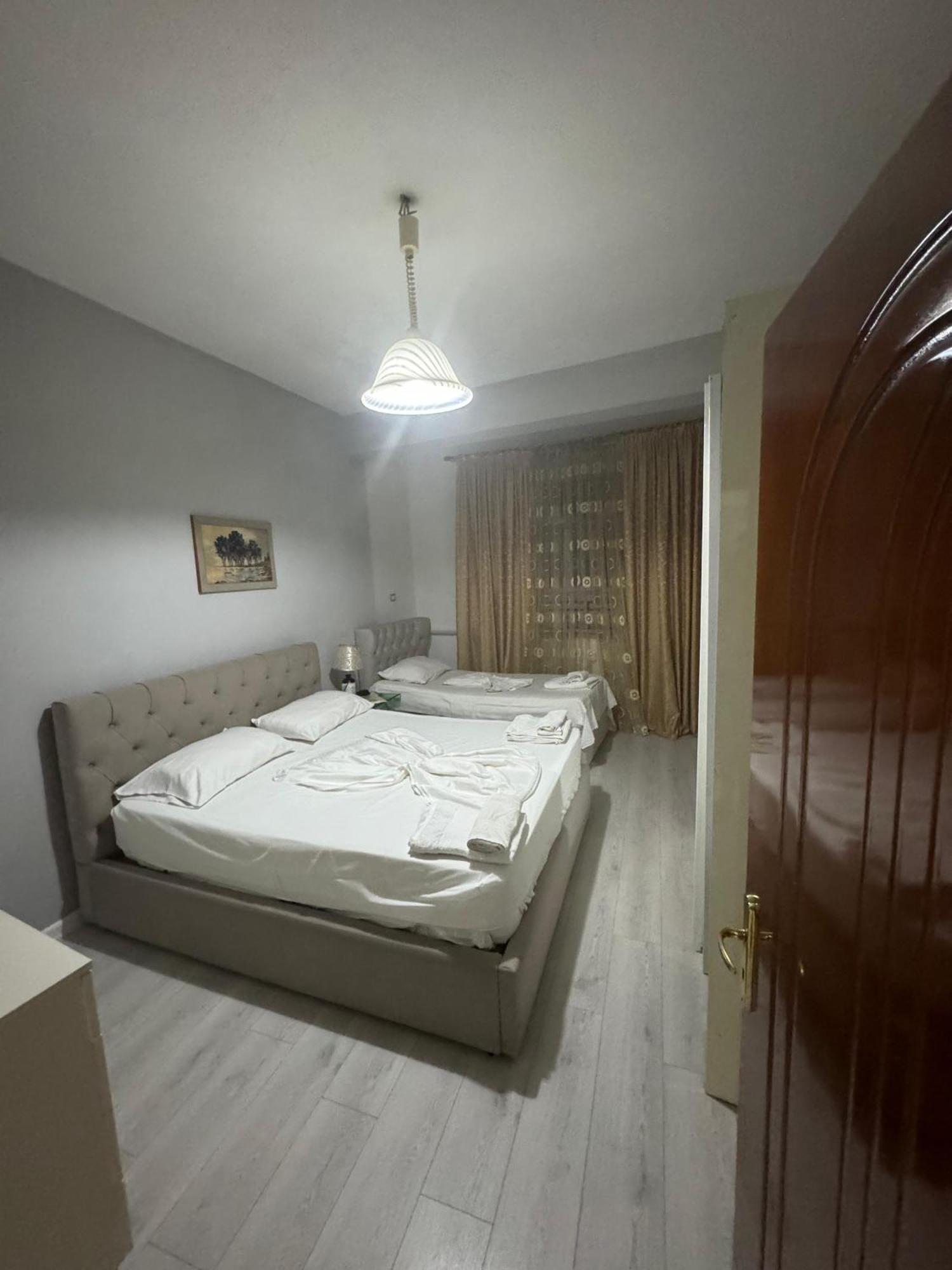 Center Of Tirana Apartment 외부 사진
